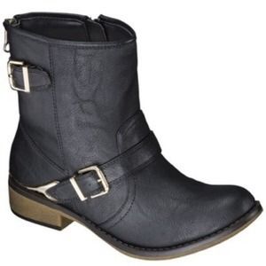 Mossimo black bootie