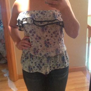 Rue 21 floral strapless shirt