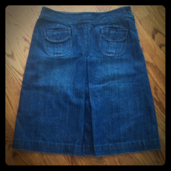 💠sold💠. Size 6 Liz Clairborne jean skirt