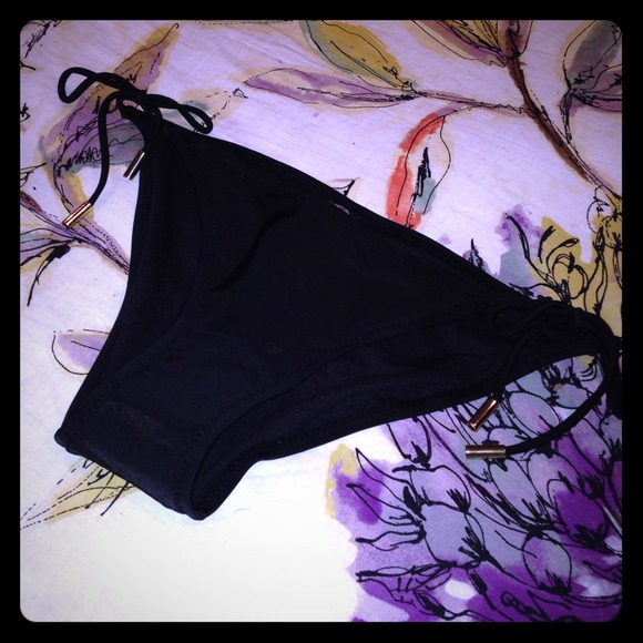 Black bikini bottom! Never worn, with tags!