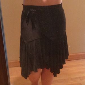 IZ Byer knee length skirt