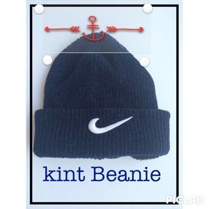 Nike knit beanie