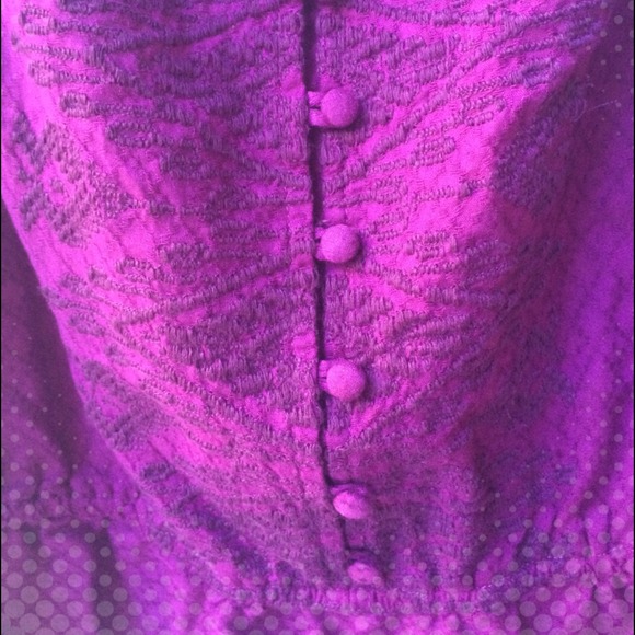 Tribal top - Picture 3 of 4