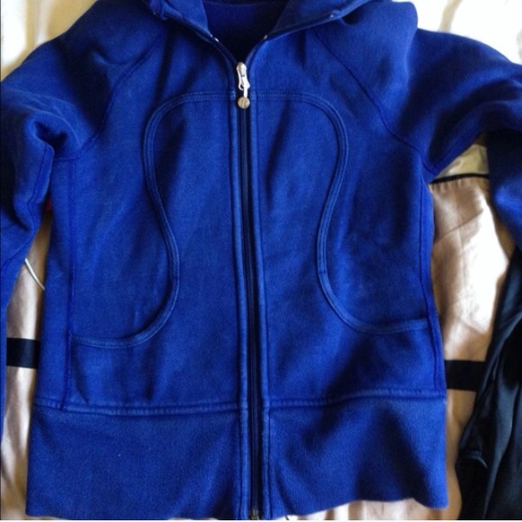 Blue Lululemon hoodie
