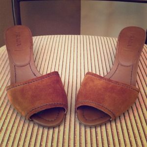 REDUCED 💓 PRADA SLIDES BROWN LEATHER SHOES
