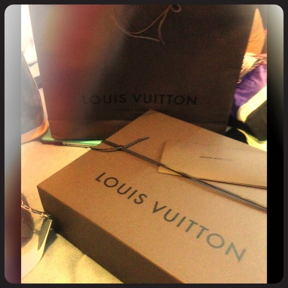 Louis Vuitton City Bags Book