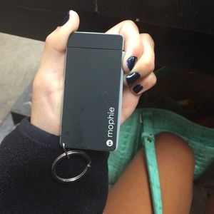 Mobile iPhone 4 charger