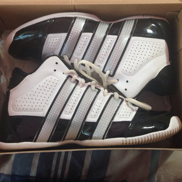 Adidas basketball shoe