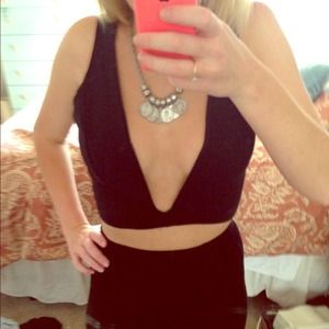 Black Crop Low V Crop Top