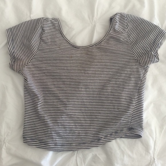 Brandy melville crop top - Picture 1 of 1