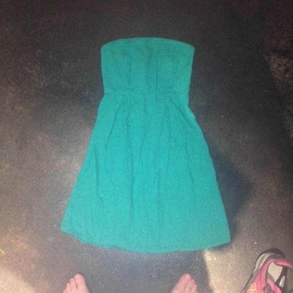 Kelly green dress