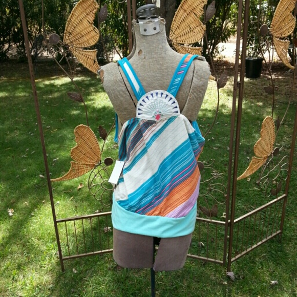 SOLD BUNDLE @CYNDI1924 Multicolored Striped Tank - Picture 2 of 3