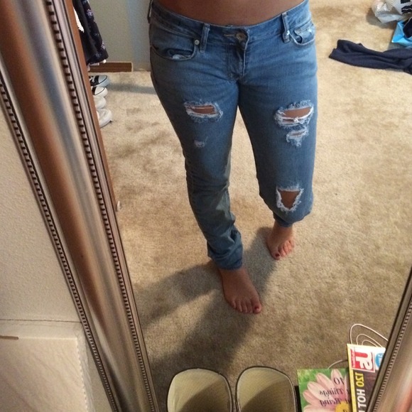 Distressed medium wash