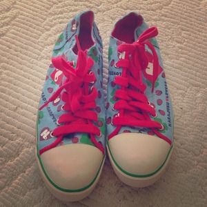 ✨Harajuku tennis shoes✨