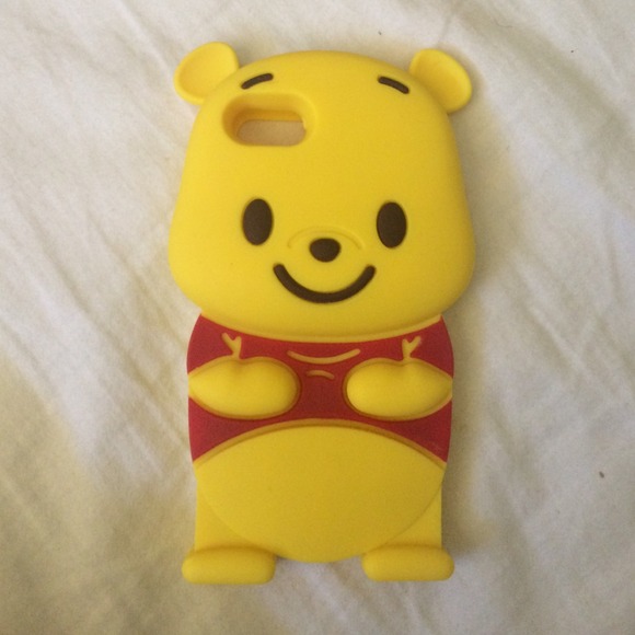 NEW Pooh Bear iphone case!