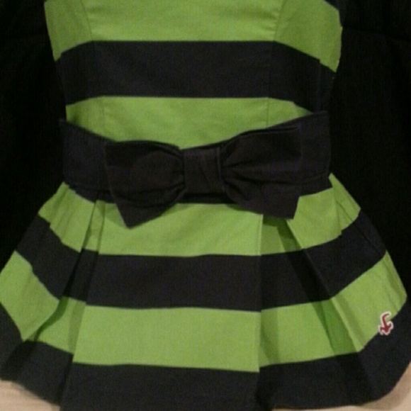 Hollister halter top - Picture 2 of 4