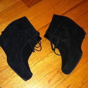 Dolce Vita black wallabee wedges