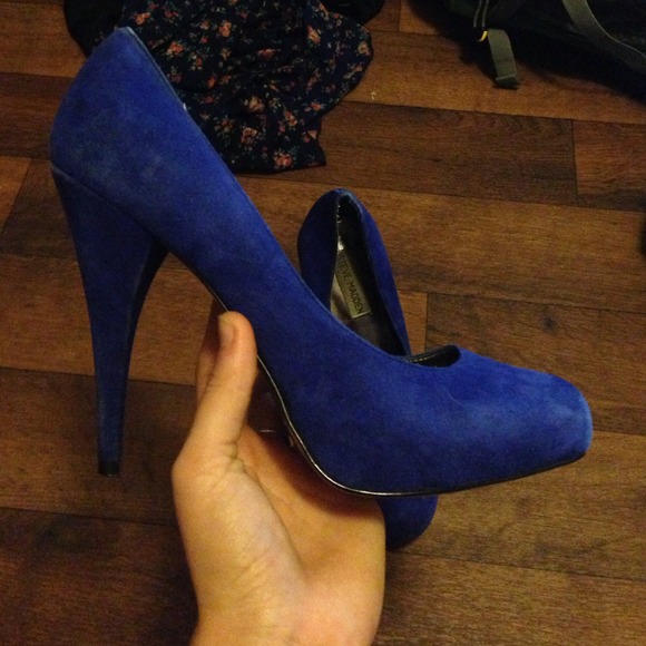 Steve Madden royal blue suede high heels