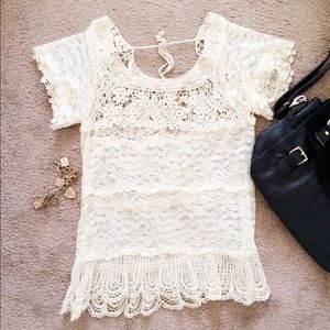 White Crochet T-shirt with Flower Patterns