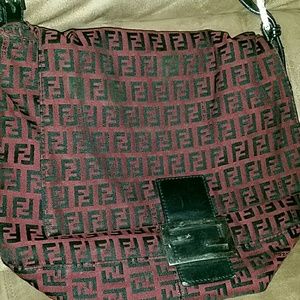 100% authentic Fendi shoulder bag