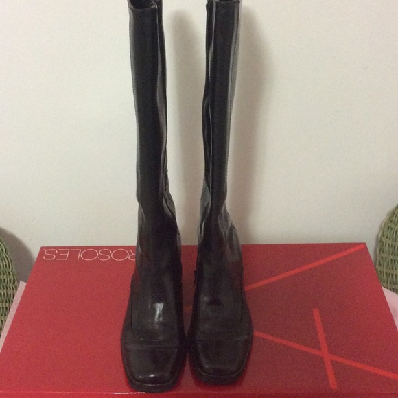 Boots - Picture 2 of 3