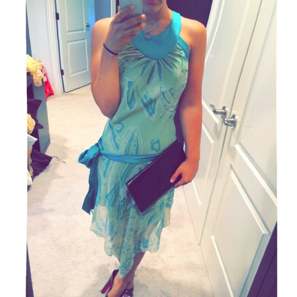 BCBG Dresses & Skirts - BCbg green emerald flapper chiffon dress