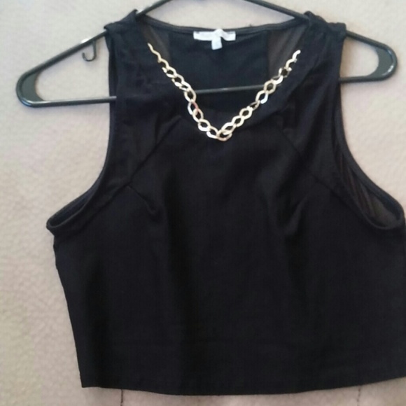 Crop top