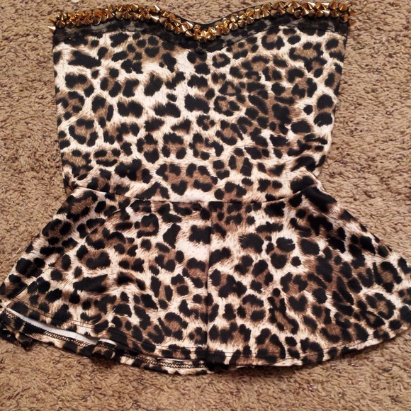 Peplum top - size med