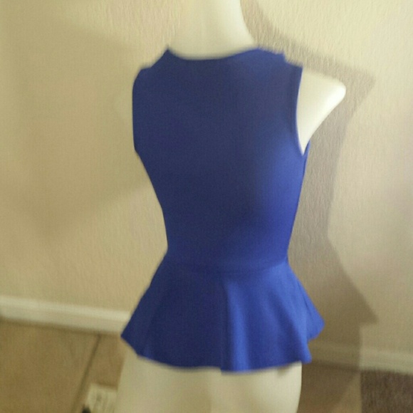 Top - Picture 3 of 3