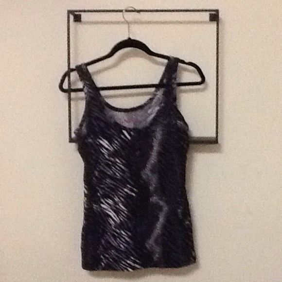 Black and white animal printed tank top