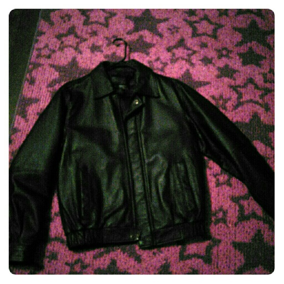 Genuine leather bomber jacket