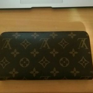 Zippy wallet