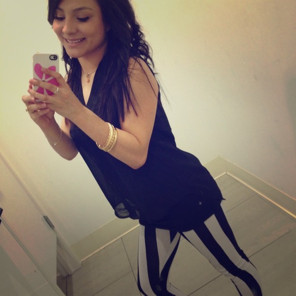 Black and white striped leggings