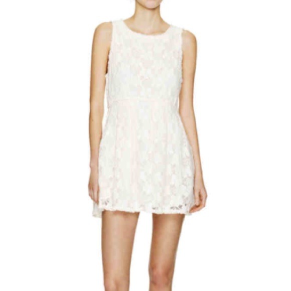 Aritzia Wilfred lace dress