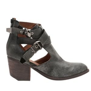 Jeffrey Campbell Everwell bootie
