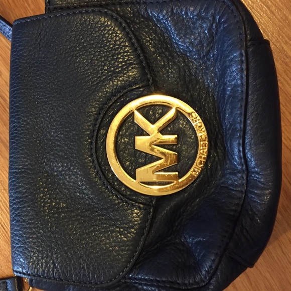 Navy blue Michael kors crossbody