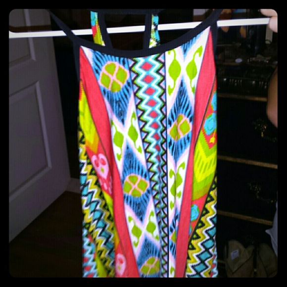 -  only time its been worn was to try it on . SM