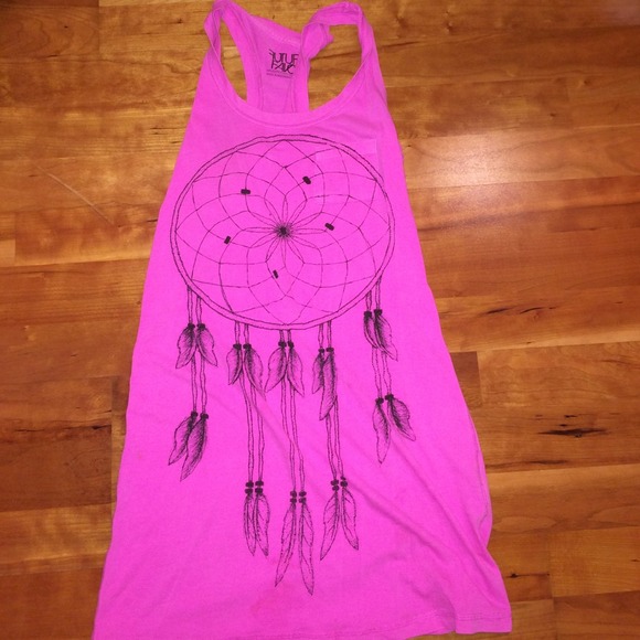 Pink dream catcher tee
