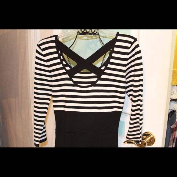 Forever 21 Striped Bodycon Dress - Picture 2 of 3