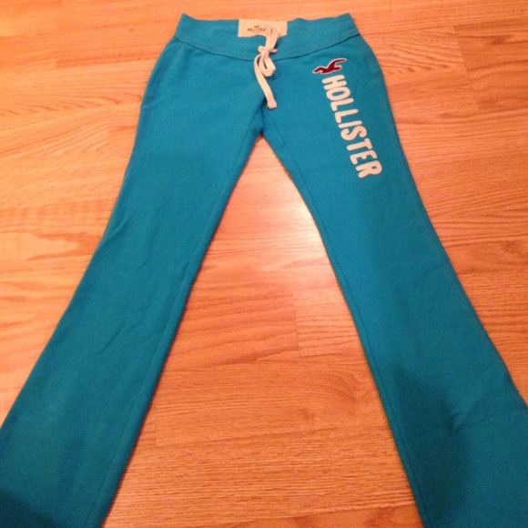 New Hollister skinny sweatpant super soft inside