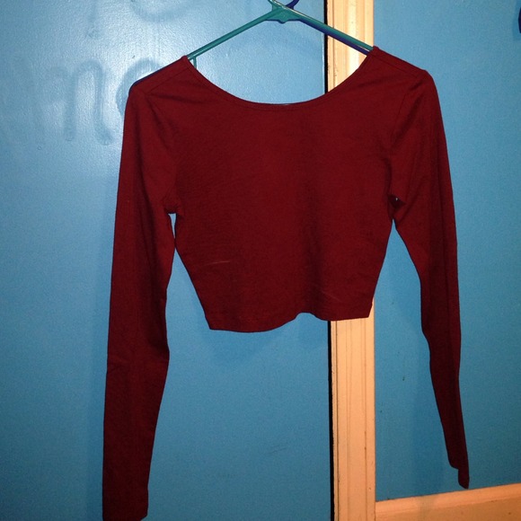 Red Long Sleeve Crop Top