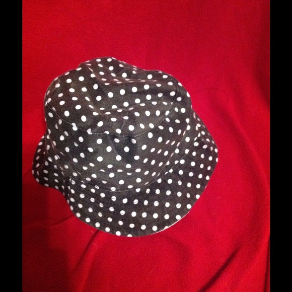 Reversible hat!