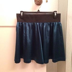 Teal skirt with elastic waist
