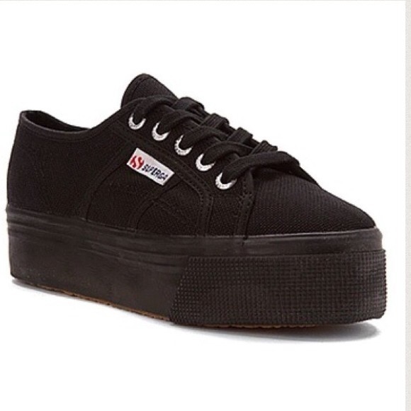 ❗️REDUCED❗️Black superga sneakers