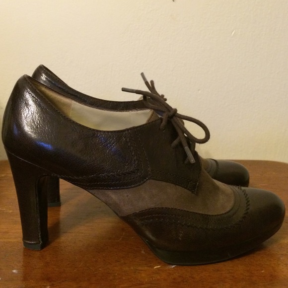 naturalizer oxford heels