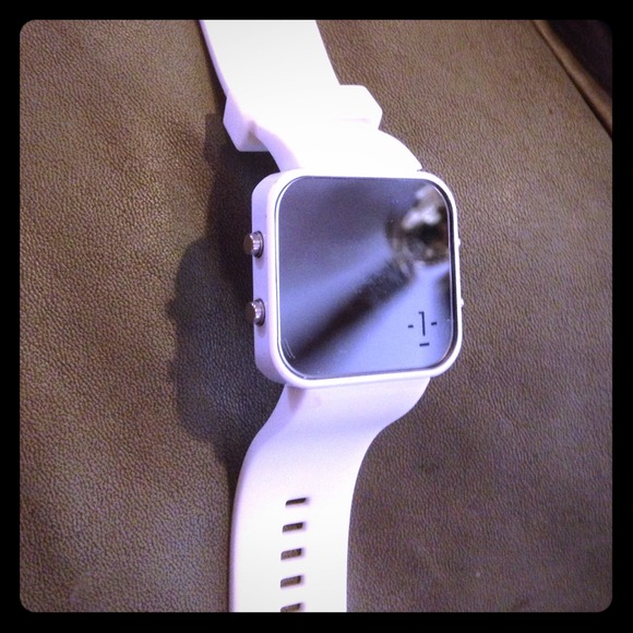 1: Face watch