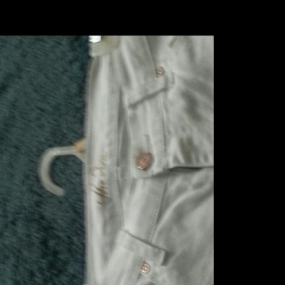 Old Navy (The DIVA) White Jeans. Size 8 Petite - Picture 3 of 3