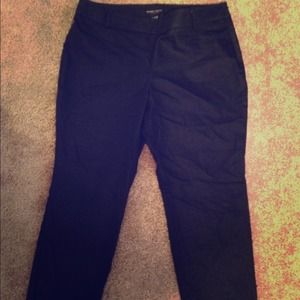 New York & Company stretch Capri black pants