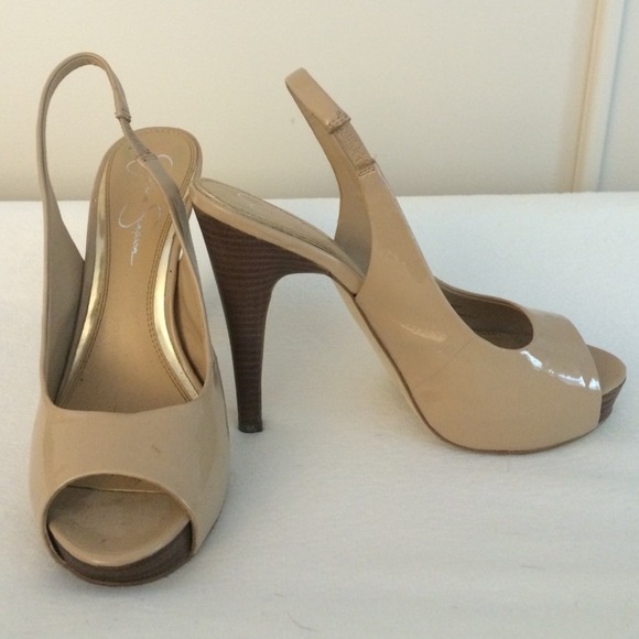 Jessica Simpson nude heels