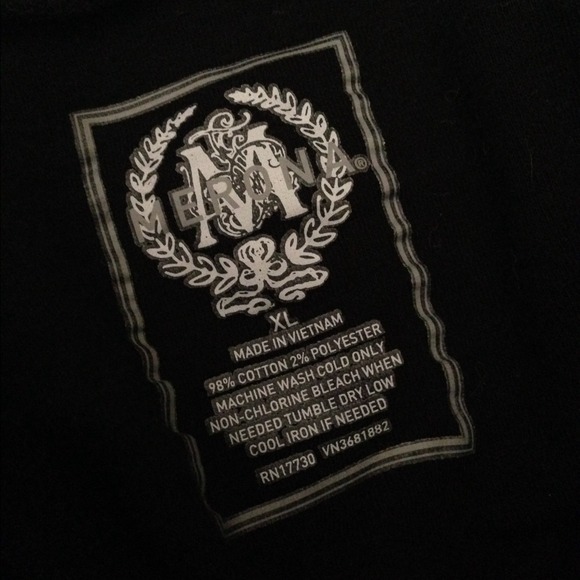 SOLD Black short sleeve sweatshirt - Picture 3 of 3